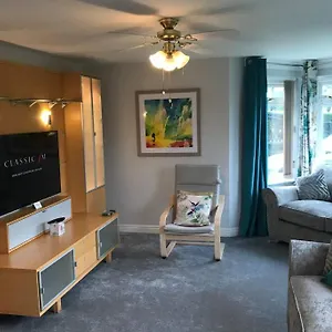 Apartment Spacious Luxury 2 Bed Flat With Sauna And Triple Garage, Sheffield